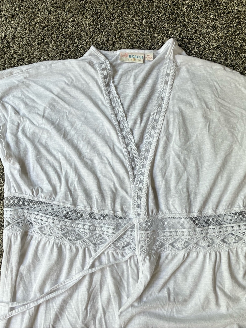 NWOT Belle Beach by Kim Gravel White Regular Slub Knit Tie Front Cover Up, M/L - Picture 3 of 7